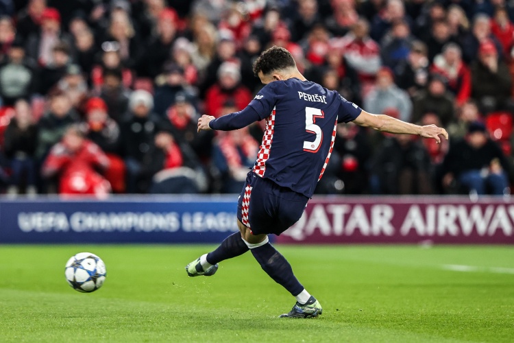 华体会中国-米体:在签下亚基罗维奇后,佩里西奇成为国米冬窗的明确引援目标