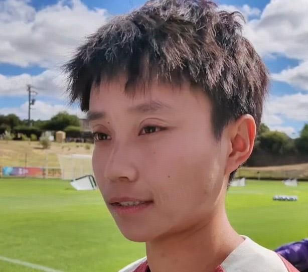 华体会华体会hth-张琳艳：大家没有松懈，赢朝鲜只是一场比赛；霜姐教了我很多