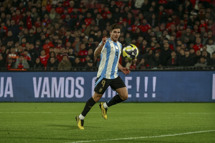 华体会入口-阿媒谈阿尔瓦雷斯:阿根廷目前表现最好的球员之一,世界杯无忧